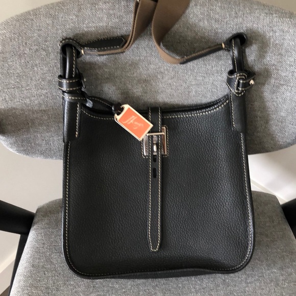Dooney & Bourke Handbags - Dooney & Bourke Henrys Crossbody- Black- New Without Tags